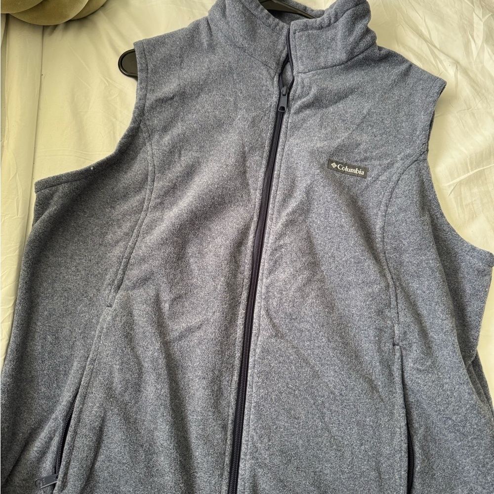 Columbia Navy Fleece Vest